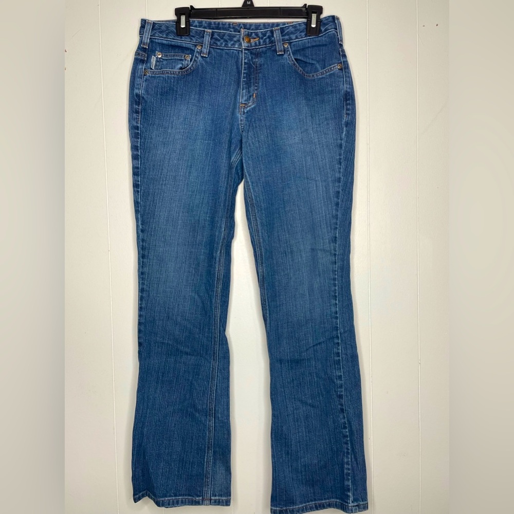 Carhartt Ladies Traditional Fit 8 X 32 (Measures 30” W 30” IS EUC